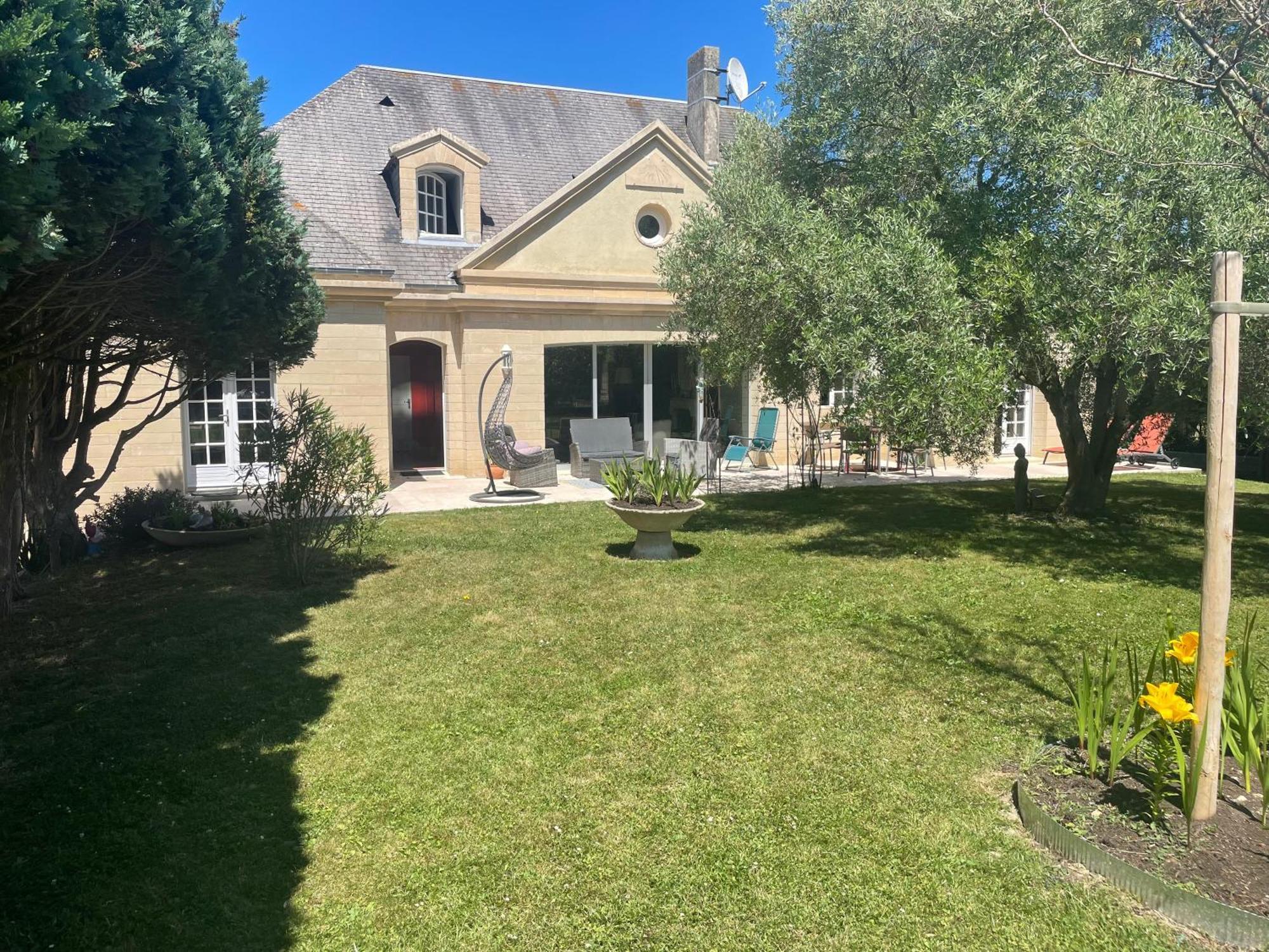 Villa Louise アロマンシュ・レ・バン エクステリア 写真